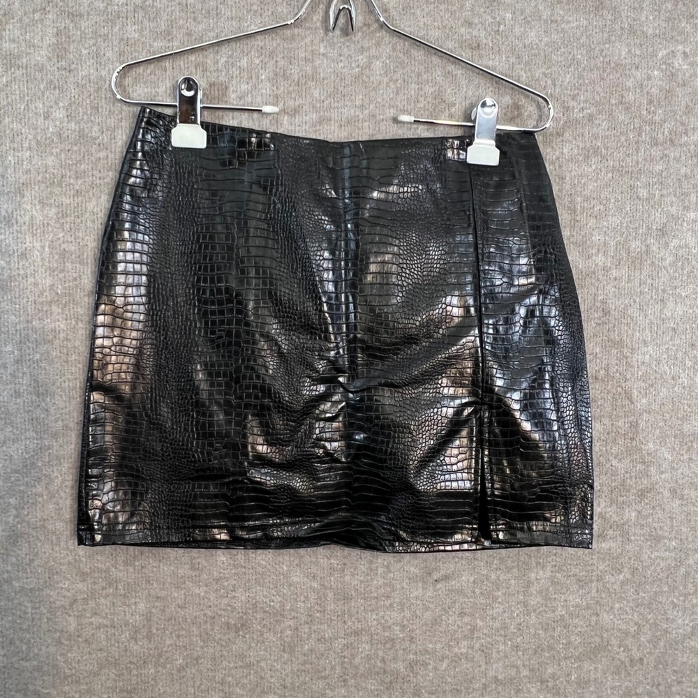 Fashion Nova Flame In Your Heart Croc Mini Skirt Women Size L Black Faux Leather